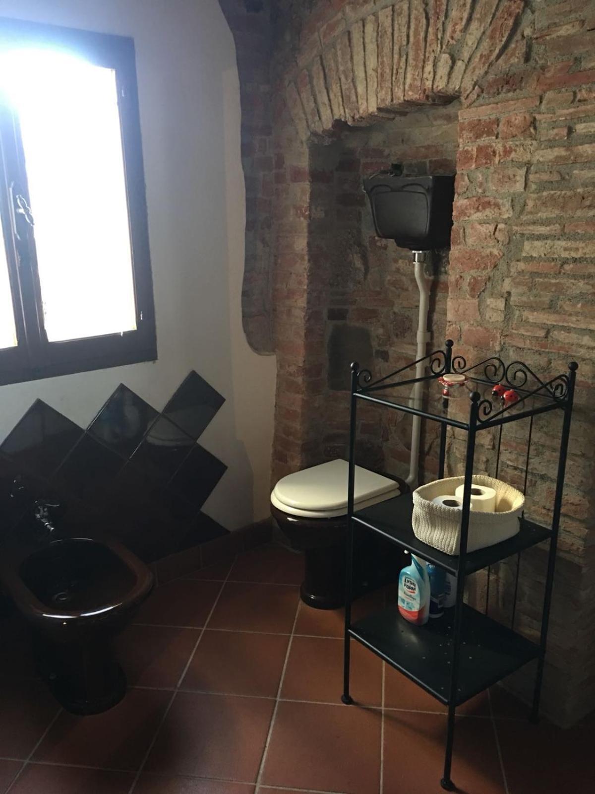 Montepescali La Divina Dimora Il Castello Degli Spiriti Magni 아파트 외부 사진