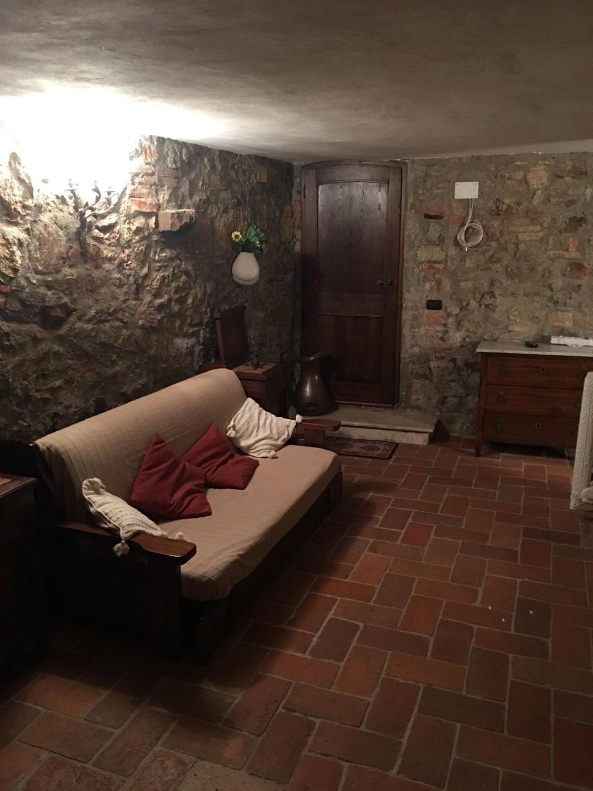 Montepescali La Divina Dimora Il Castello Degli Spiriti Magni 아파트 외부 사진